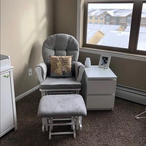❌ SOLD ❌ Winnie the Pooh Nursery Set